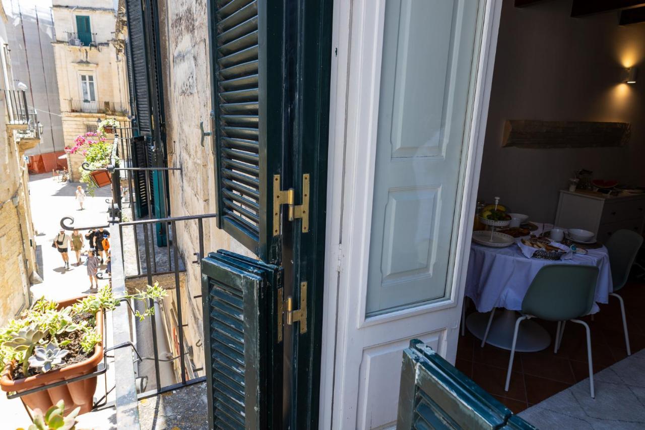 Palazzo Della Contessa - Suites & Breakfast Lecce Eksteriør billede