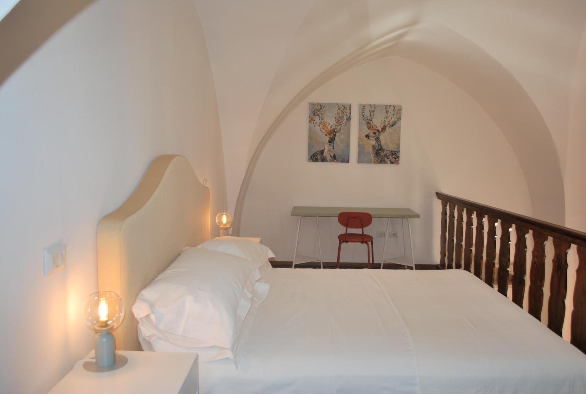 Palazzo Della Contessa - Suites & Breakfast Lecce Eksteriør billede